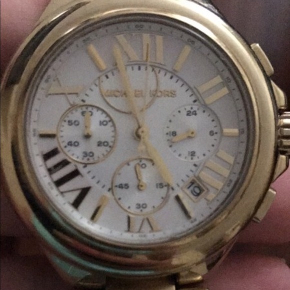 MK watch - Picture 2 of 2